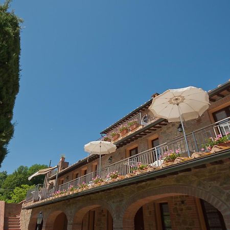 Casa Vacanze Santa Maria 몬타이오네 외부 사진